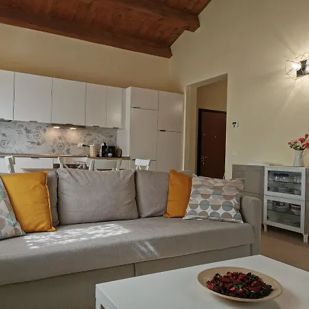 La Casa Dell'orologio